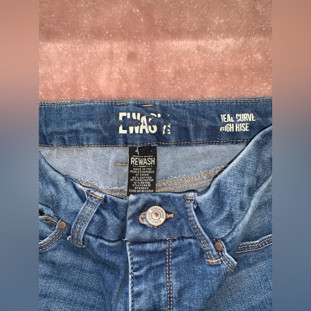 REWASH High Rise Ripped Skinny Jeans ๐ - Picture 5 of 6